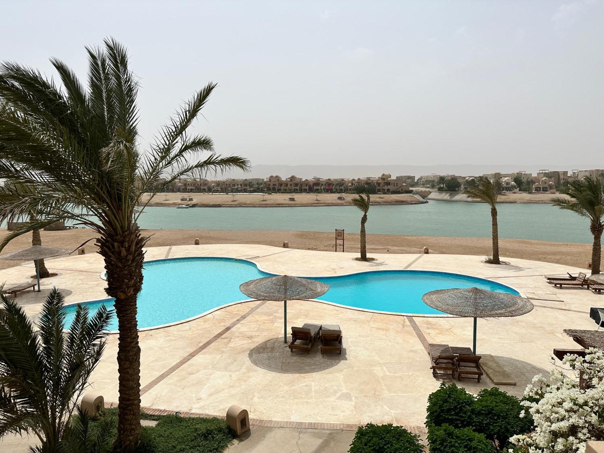 Sabina 1Br Apartment Lagoon View With Shared Pool By Bfg Beit Fel Gouna 후르가다 외부 사진